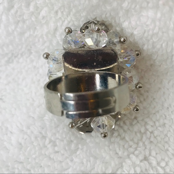 Crystal clear beaded ring with silver toned band - Picture 5 of 5